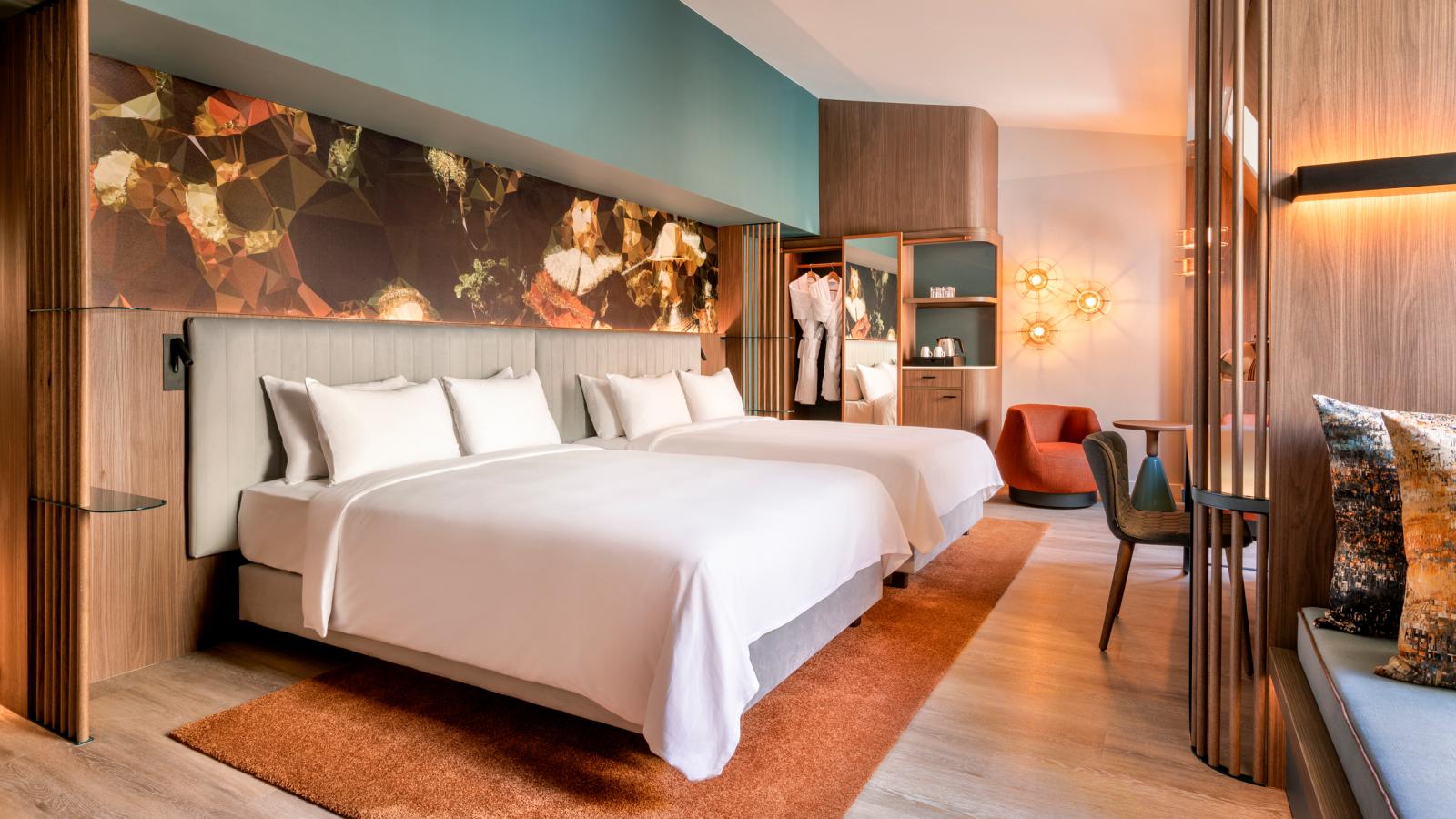 Stylt Renaissance Amsterdam Hotel